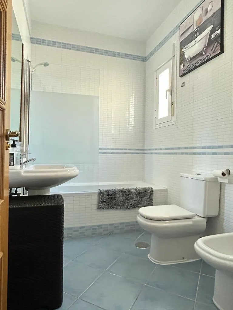 Hostal Cueva De Los Frailes Algamitas Guest house